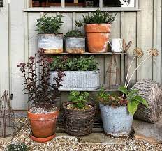 16 Vintage Garden Decor Ideas Upcycle