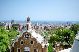 on a visité le parc güell à barcelone