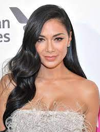Having risen from being a backup singer to headlining the pussycat dolls, nicole scherzinger was the face of one of the biggest pop sensations in the early . Nicole Scherzinger Steckbrief Bilder Und News Web De