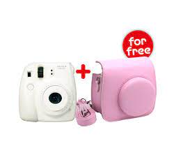 The fujifilm instax mini 8 is an instant camera that's easy to use and is a reminder of the days before digital cameras. Sale Fuji Instax Mini 8 Instant Camera White Instant Cameras Cameras Cameras Accessories Macodirect En