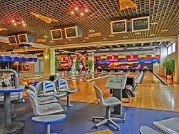 East Side Bowling in - Berlin | Groupon