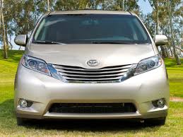 pre owned 2016 toyota sienna le 4d