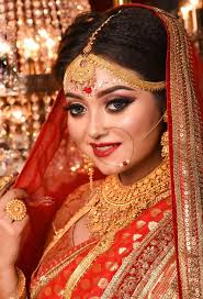 professional bridal makeup artist in