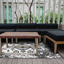 black recycled plastic patio rugs