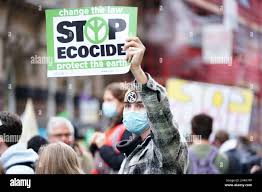 Manifestantes en una protesta de la Rebelión de Extinción durante la cumbre  de Cop26 en Glasgow. Fecha de la foto: Miércoles 3 de noviembre de 2021  Fotografía de stock - Alamy