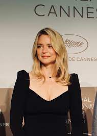 Efira got her first leading role in the romantic comedy it boy. Virginie Efira Wikipedia