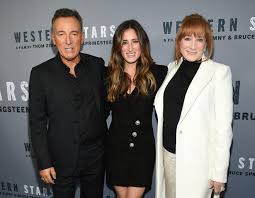 25.10.2019 · bruce the boss springsteen and his wife of nearly three decades, patti scialfa, grew up in new jersey, percolating in similar social circles until finally hitting the road together in the early '80s for a tour that would live on today as the e street band's best live shows ever. Bruce Springsteen Adds Film Western Stars To His Work Constellation