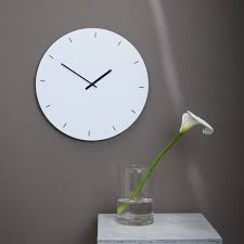 Too Designs Minimal Clock White 2