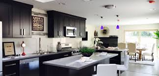 The kitchen has long ceased to be an exclusively utilitarian room for cooking, so the presence of bright decorative elements, accessories and art objects in it is more than appropriate. Modern Kitchen Ideas To Grab For An Elegant Kitchen