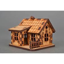maquette maison en bois à décorer ou à