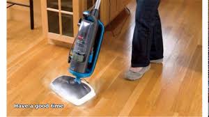 steam cleaning hardwood floors on