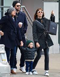 Born and raised in tennessee. Justin Timberlake And Jessica Biel Wrap Up Warm With Son Silas As They Explore Nyc Daily Mail Online
