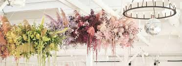 Estimate your wedding flower costs. Wedding Flower Trends 2021 Dried Flowers Sustainable Designs Bold Colors And More Wed Society