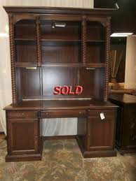 The official twitter page of broyhill furniture #everydaybroyhill. Broyhill Desk W Hutch At The Missing Piece
