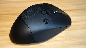 Features lightspeed, bluetooth connectivity, 15 programmable controls, hero conquer moba, mmo, and battle royale gameplay with the strategically designed g604. Logitech G604 Gaming Mouse Review The Honeymoon Is Over Review Geek