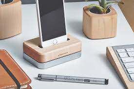 10 phone charging docks stations that
