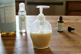 natural moisturizing body wash