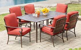 Outdoor Furniture Refinishing When
