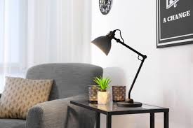 How To Select The Perfect Table Lamp