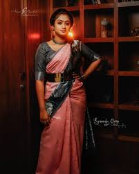 Best photos of malayalam actress in traditional saree. Malayalam Serial Actress Saree Hot Photos Swathy Nithyanand Very Beautiful And Spicy Photos Photos Hd Images Pictures Stills First Look Posters Of Malayalam Serial Actress Saree Hot Photos Swathy Nithyanand