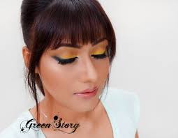 yellow with black eyelook greenstory