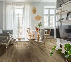 choose luxury vinyl flooring for homes