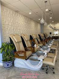 lovely nails spa