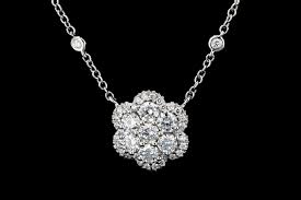 diamond flower pendant white gold