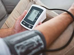 How To Check Blood Pressure By Hand Methods And Tips