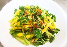 green mango som tum style salad recipe
