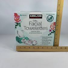 kirkland signature daily towelettes 180 count