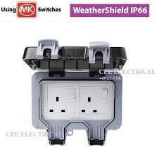 13a 2 Gang Outdoor Wall Switch Socket