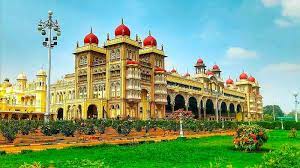 mysore palace best time to visit