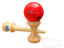 Trò chơi Kendama truyền thống tung hứng bằng gỗ của Nobita Nhật Bản