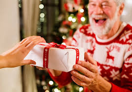 11 easy gift ideas for seniors