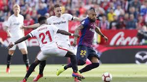 In a very important match, barcelona found ways to breakthrough a tough defense. Laliga Santander Barcelona Player Ratings Vs Sevilla Vidal Is Frustrating His Teammates Marca In English