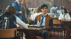 In the sequel, sutton has been replaced by actress camilla wolfson. Meet The Kissing Booth 2 Cast Who Plays Marco Chloe And More Teen Vogue