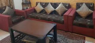 Our online furniture range includes from mission style furniture to formal styles. Refurbished Used Sofa Sets Furniture In India Second Hand Furniture Quikrbazaar