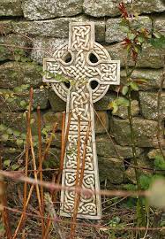 garden ornament celtic cross 1 garden