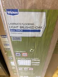 wickes laminate flooring light brushed