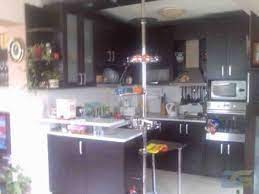 Кухня с барплот за дневната обзавеждането за кухня е предназначено за кухненски бокс, разположен в кът от дневната. Kuhnya S Barplot Kitchen Home Decor Breakfast Bar
