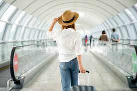 safest cities for women to travel alone