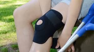 Folgendes problem, sobald ich mich hinsetze oder aufstehe, schmerzt mein linkes knie. Lockere Kniescheibe Richtig Behandeln Ndr De Ratgeber Gesundheit