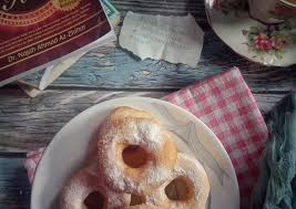 Donut yang lembut dan gebu, menggunakan kentang sebagai bahan pelembut semulajadi. Rahsia Resepi Donut Gebu Phopbylinimohd Batch23 Repeater Resepi Percuma Resepi Masakan Viral