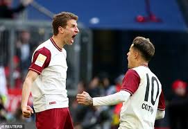 Bayern beat augsburg thanks to lewandowski penalty. Bayern Munich 2 0 Augsburg Thomas Muller And Leon Goretzka Strike As Hosts Go Four Points Clear Daily Mail Online