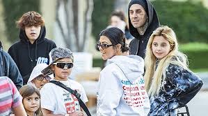 He was previously married to shanna moakler and melissa. Kourtney Kardashian Travis Barker S Ice Cream Date Is Too Sweet Hollywood Life