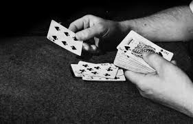Cara Bermain Poker | Panduan, Aturan, dan Strategi [Lengkap]