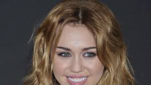 Miley Cyrus Gets Uk Chart Double