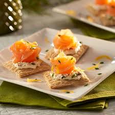 triscuit smoked salmon toppers recipe