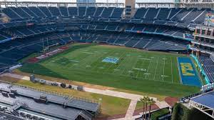Holiday Bowl: How Petco Park landed the ...